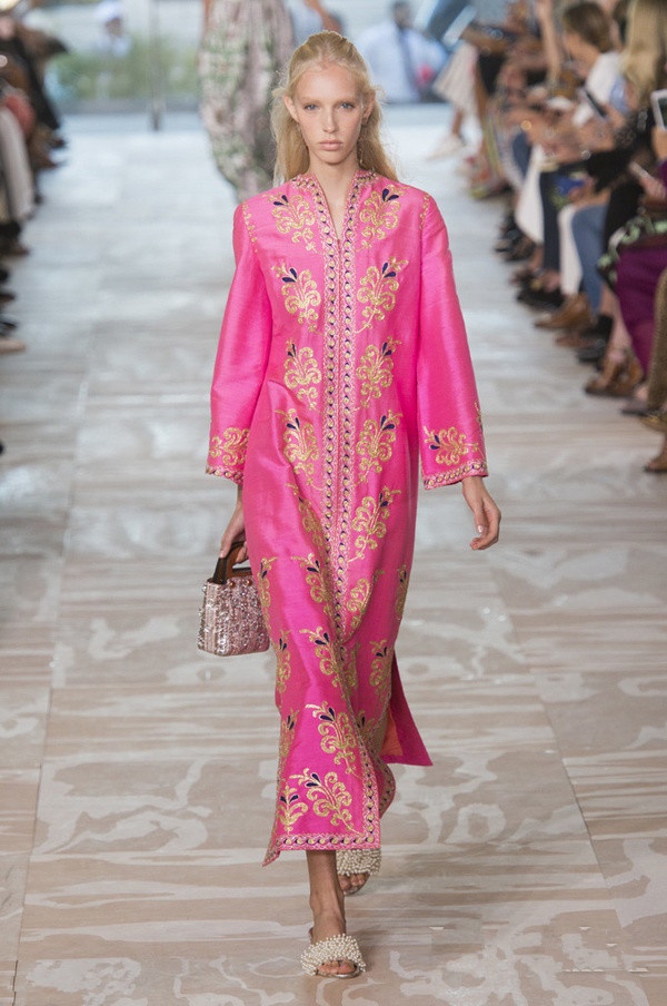 2016秋冬纽约时装周delpozo女装秀,2024纽约时装周秀场穿搭解析