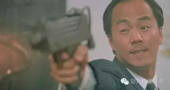 英雄本色系列中的各色轻武器,盘点英雄本色名场面
