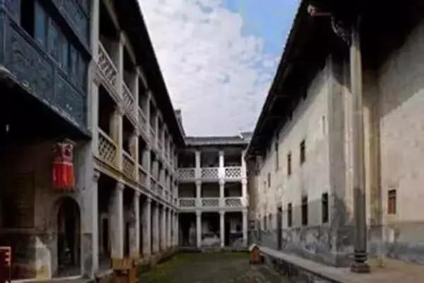 我们要去的古村,远离喧嚣行走在古村