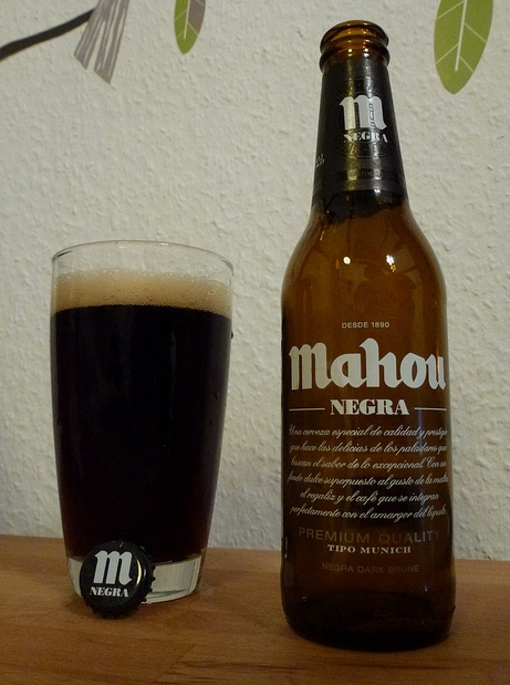 球迷看国足喝酒,适合世界杯看球氛围的几款啤酒