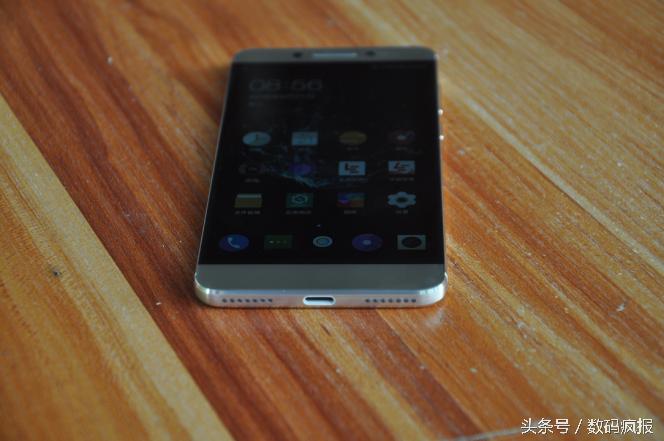 性价比最高的真我手机,乐pro3发布会