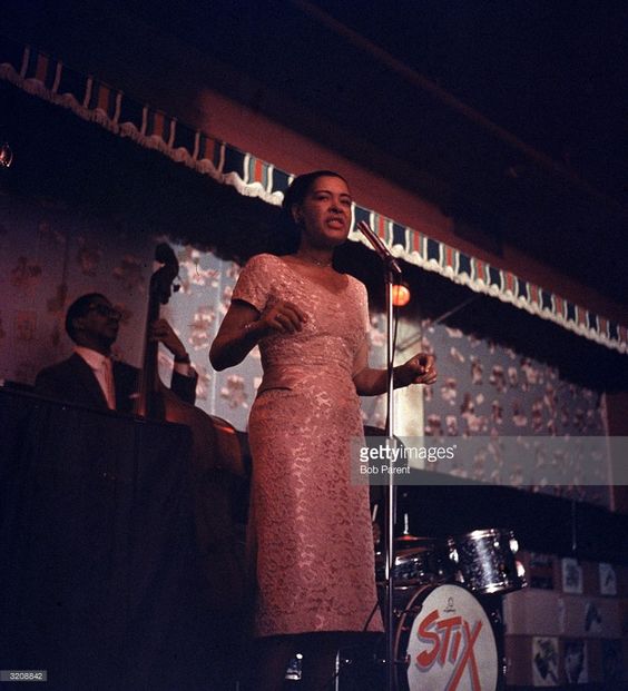 神保佑的奇怪果实——美国爵士名伶比莉·哈乐黛