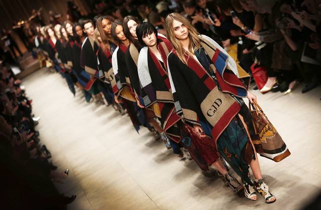 显瘦的秋季披肩,显气质的秋披肩