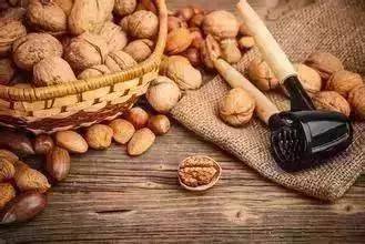 春节回家带给父母最好的礼物,春节给爸妈买什么礼物