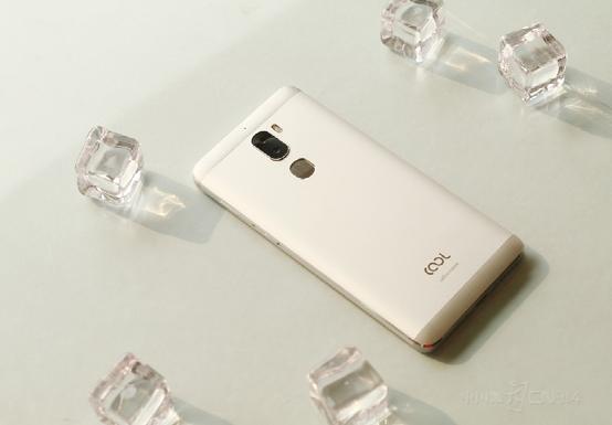 cool1dual像素,cool1dual手机是双卡双待吗