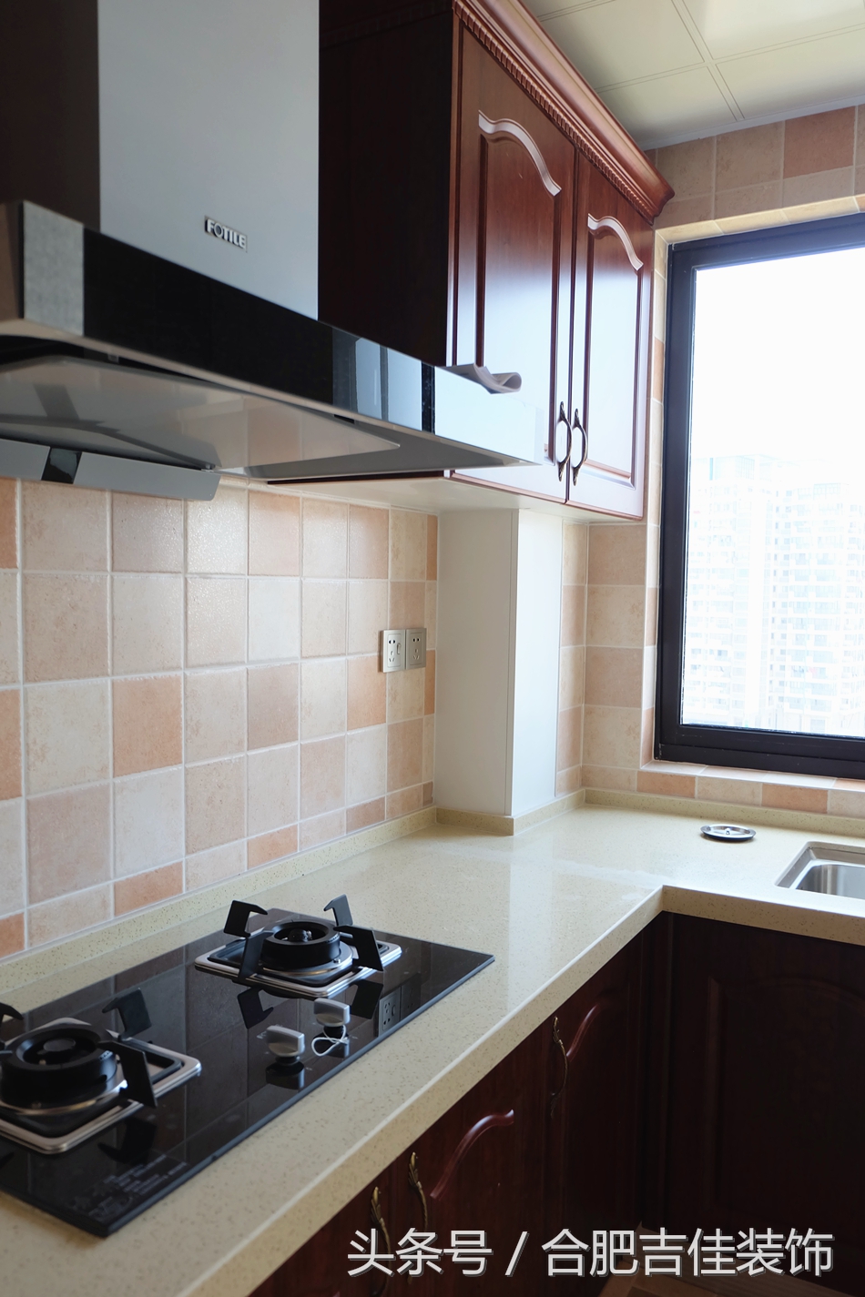 117m客厅装修效果图,117平轻奢极简装修