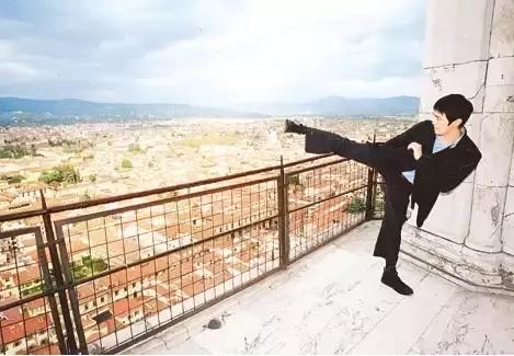 周星驰不仅是喜剧之王,也是一代“武林高手”!