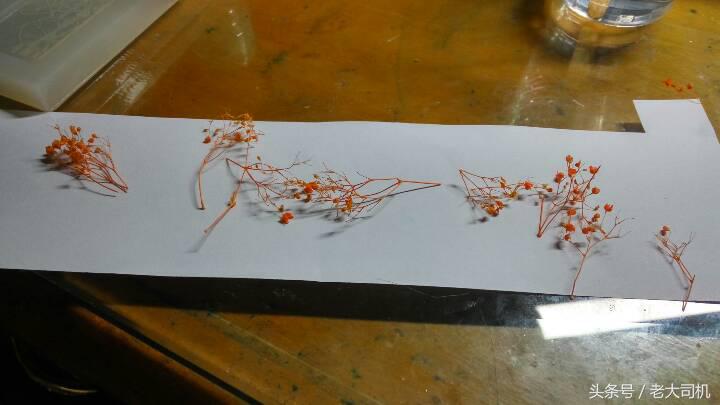 水晶滴胶和仿玉石粉怎么做手镯,毕业的时候给好朋友做滴胶手镯