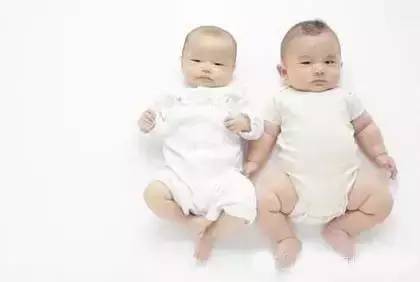 宝宝湿疹是因为上火引起的吗,秋天干燥宝宝湿疹