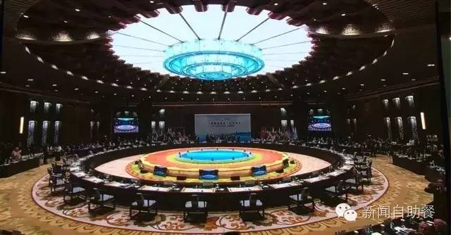 g20杭州峰会车队抵达主会场视频,g20杭州峰会文艺晚会各国元首入场