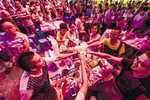 做夜市前景,重庆保障夜市经济