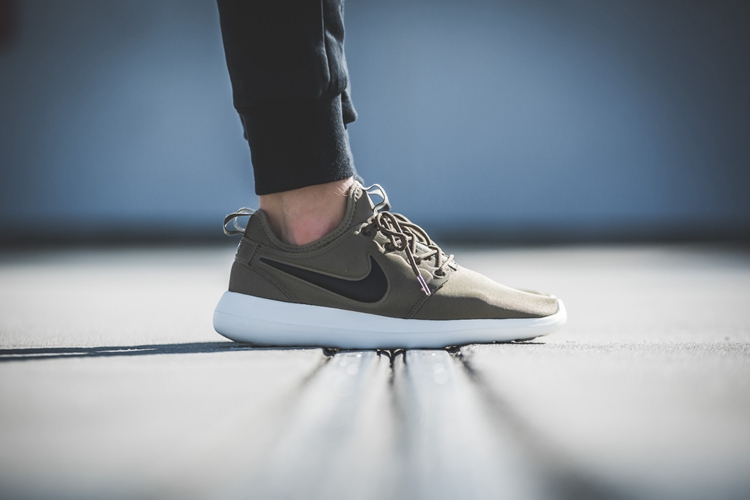 给大家推荐一款高颜值潮鞋,潮鞋推荐总有一款适合你