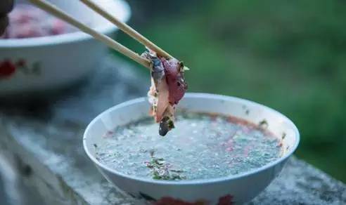 莫兰蒂台风席卷鼓浪屿视频,台风导致旅游取消如何处理