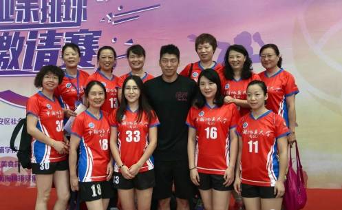 2020年上海市排球联盟比赛,业余排球比赛现场