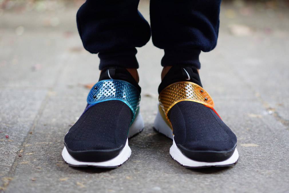 一脱鞋就熏晕姑娘？穿这2款鞋的男人不用试就知道床品好｜基本款