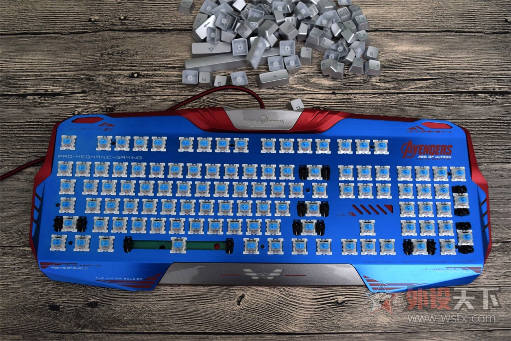 烧友拆解美队也逃不出我的魔掌宜博美队版拆解