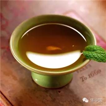 十种适合秋天喝的茶,夏末秋初喝茶喝什么茶最好