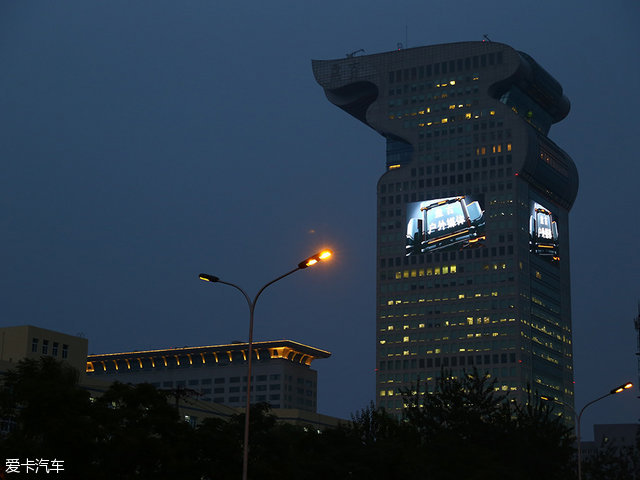 长安悦翔v7的油耗,长安悦翔v72016款1.0t