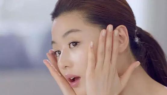 平价保养品哪个好用又实惠,护肤品精华哪款性价比高