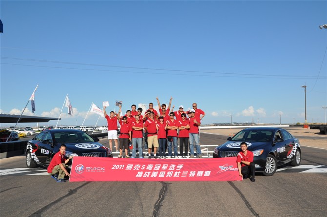 歌曲再见你依然是心跳的感觉,再见你时已没有了心动的感觉