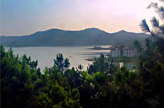 武汉十大漂亮女神,武汉最漂亮的十个女人