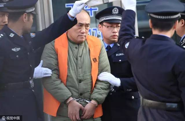 这里有火爆的球市，是国足的福地，却没有一支属于他们自己的球队