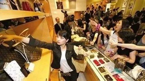 国际一线服装奢侈品牌,国际奢侈品牌有哪些