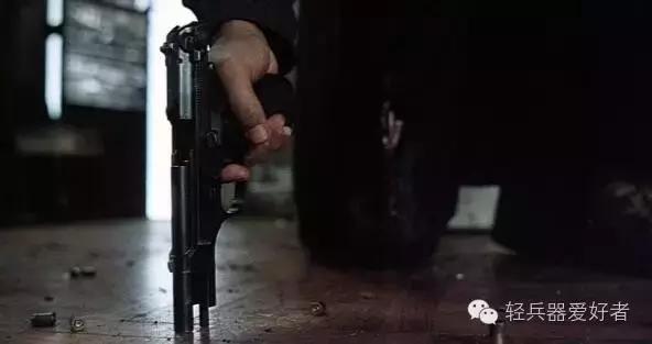 英雄本色系列中的各色轻武器,盘点英雄本色名场面