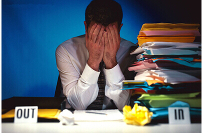 为什么有些人天生眼袋那么严重,为什么有人天生有眼袋