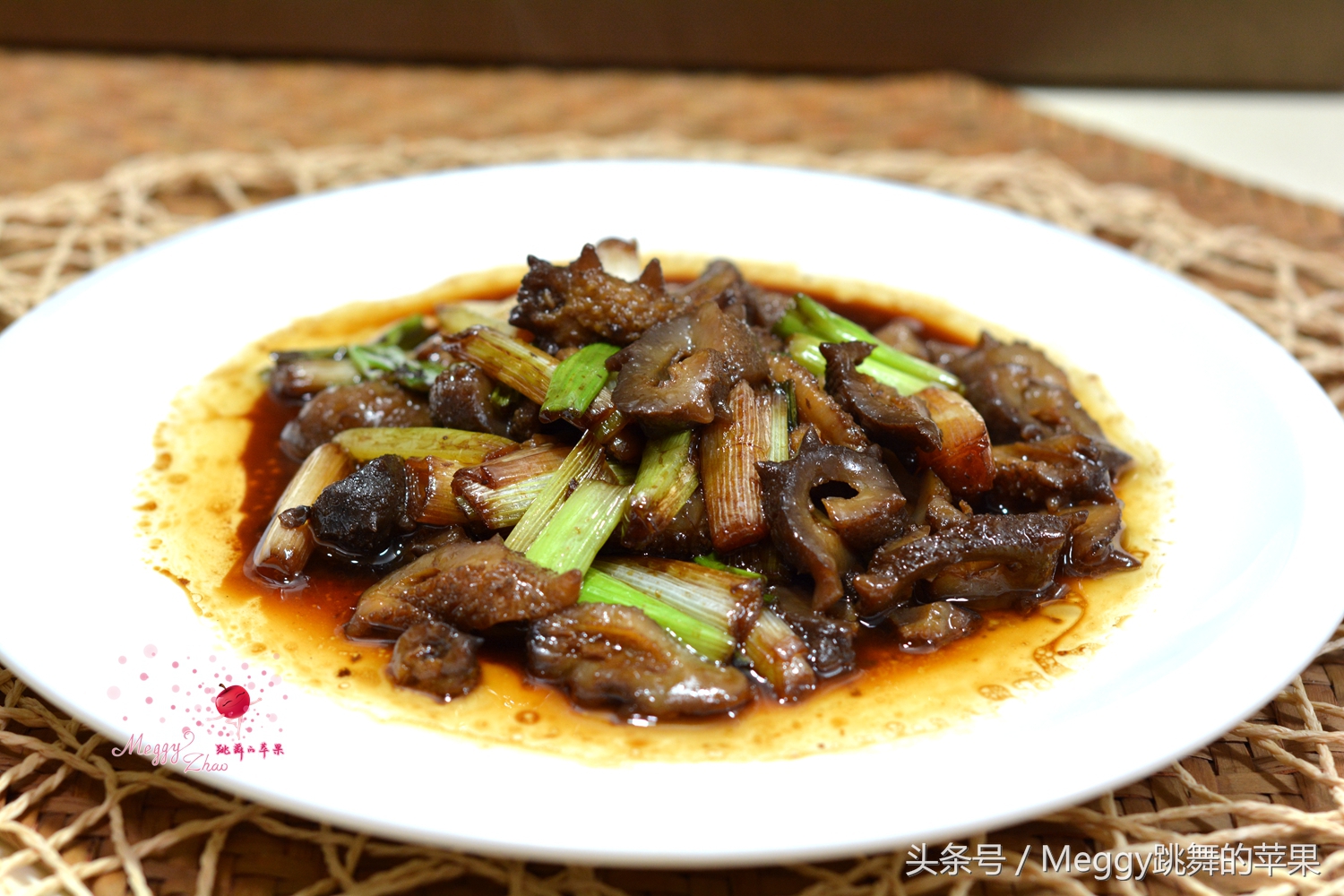 大厨教你炒海参的正确做法,爆炒海参的做法最正宗的