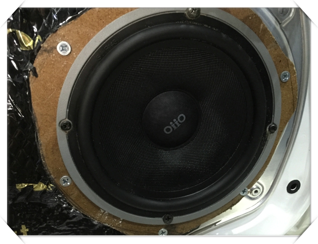 奔驰c200和奥迪a7选哪个,奔驰c200和迈腾v6