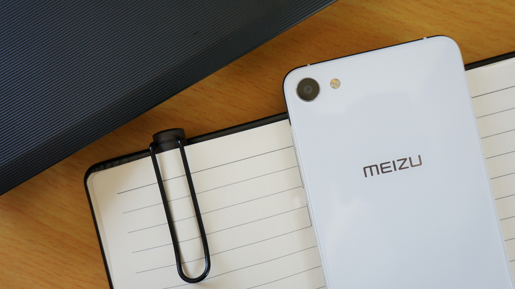 魅蓝手机u10,魅蓝u10白色