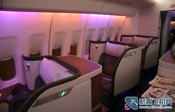 头等舱商务舱经济舱三个舱的区别,东航飞机餐经济舱头等舱和公务舱