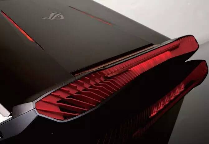 体验不带“M”的GTX1070显卡如何？ROGGFX72VS游戏本