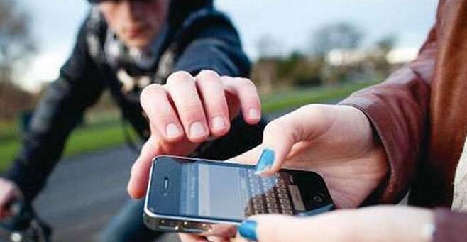 假期余额不足你开始紧张了吗,温馨提示您的年假期余额不足5天