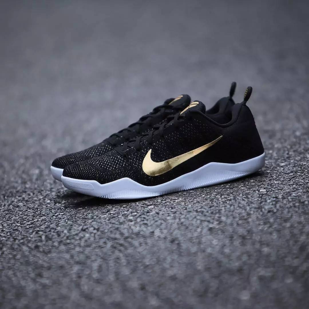 看上去很有钱的鞋子,看起来有钱又干净白色鞋