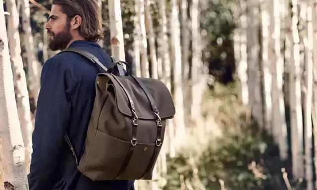 逛大街不想撞包？试试这些小众又时髦的双肩包！