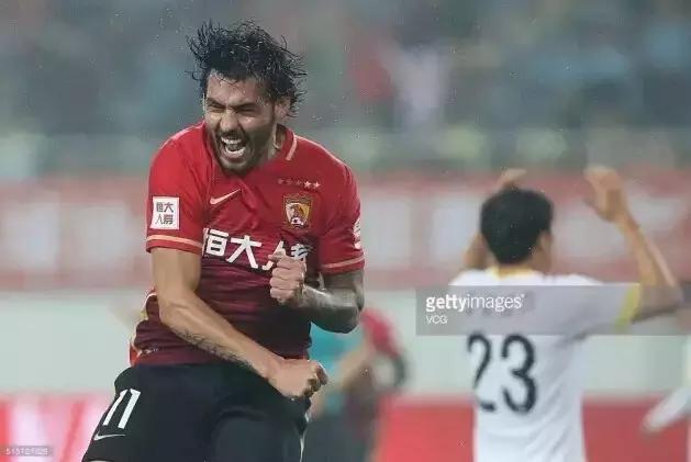 恒大换球衣广告,恒大亚冠决赛更换胸前广告