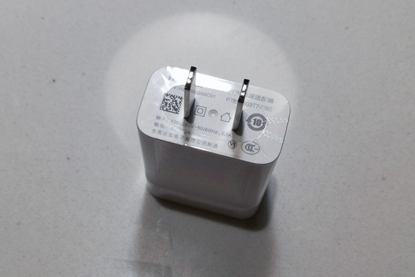 全屏手机1000元以下,超值1000元以下的高性能手机