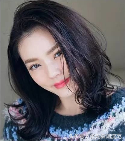 不染不烫适合方脸学生党的发型,2020年最流行的圆脸方脸发型男生