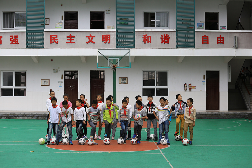 今年国足冲出亚洲了吗,国足冲出亚洲日家祭无忘告乃翁