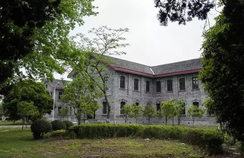 边远山区最穷学校,穷乡僻壤学校