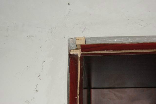 10年装修的老师傅忠告,木门安装关不严有什么妙招