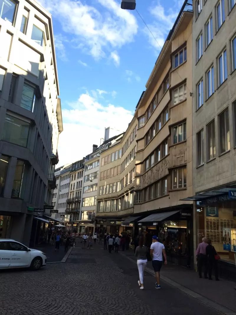 蓝瘦香菇在这里视频,蓝瘦香菇在法国