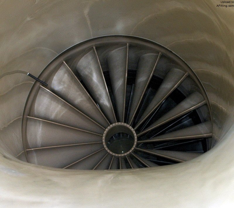 对抗2030年之后的潜在威胁?详解波音“沉默大黄蜂”