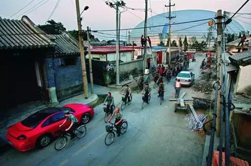 北京老司机开的碉堡公交线，坐过一条你就老了！