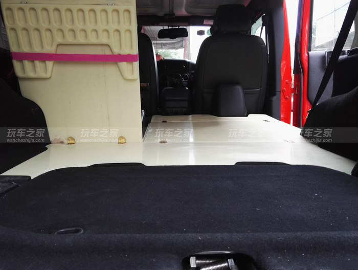 两门牧马人改床车座椅,牧马人改折叠床