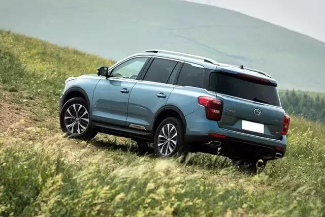 买不起汉兰达就看它颜值不输途昂,果断放弃汉兰达