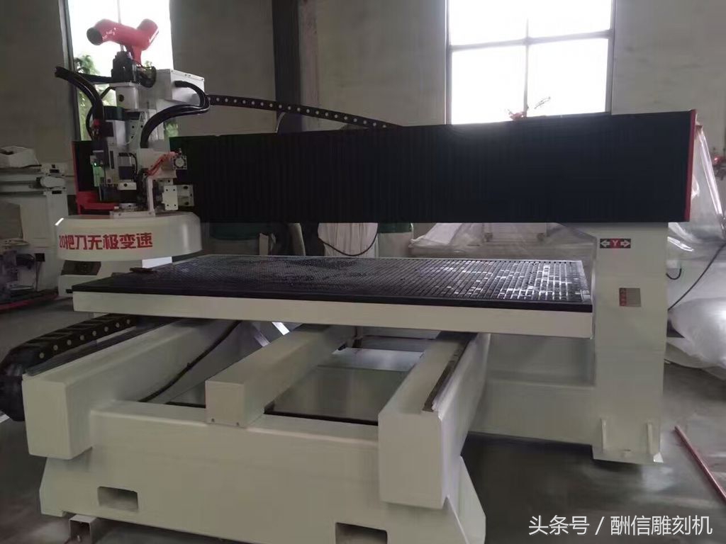 电脑雕刻机技术,电脑控制的雕刻机使用手册