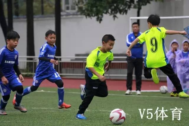 武汉新的征程永不停歇,武汉足球2019年